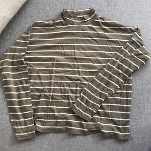 Make me an offer! Everlane mockneck shirt